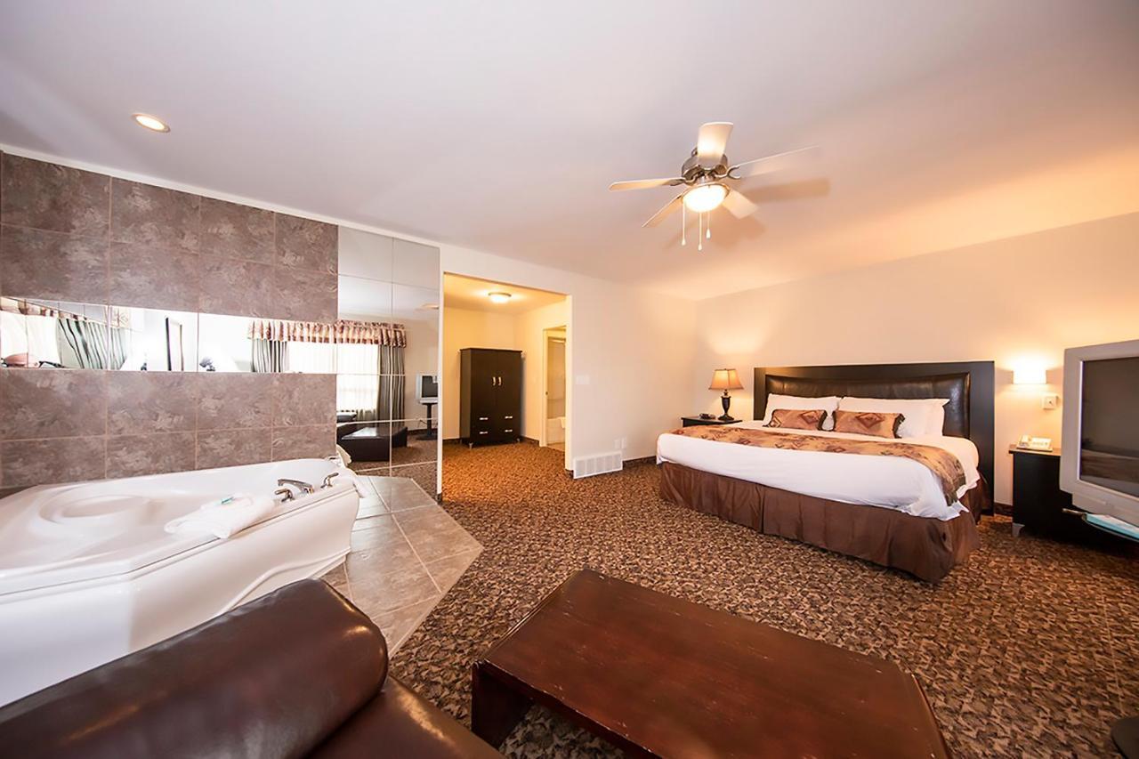 Dunvegan Inn & Suites Fairview ภายนอก รูปภาพ